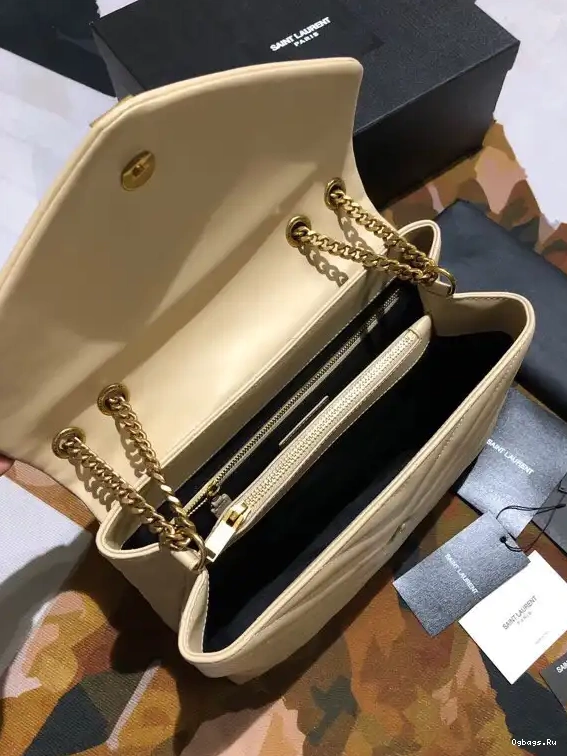LOULOU YSL MEDIUM 0528